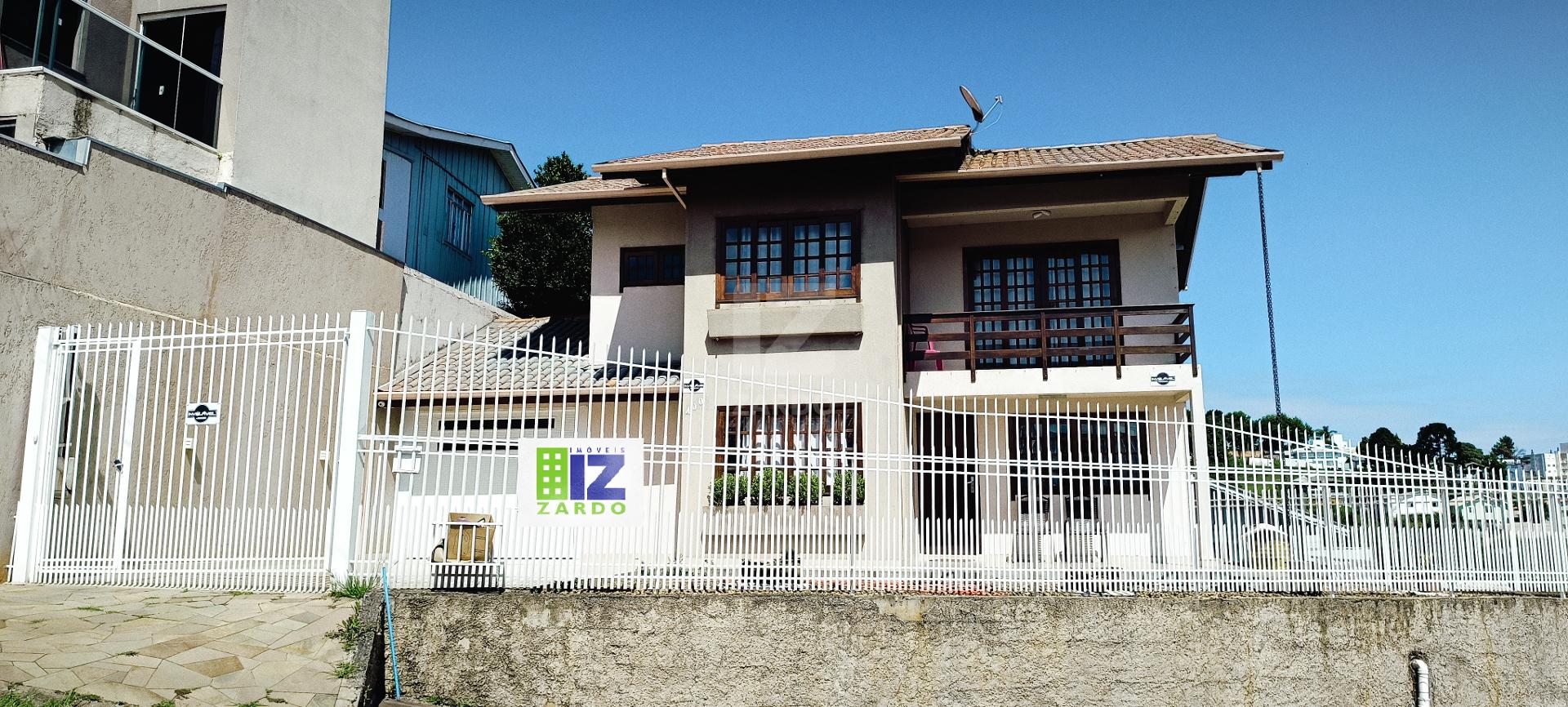 Casa à venda próx. a Universidade - 179,00m  - dois pavimentos...
