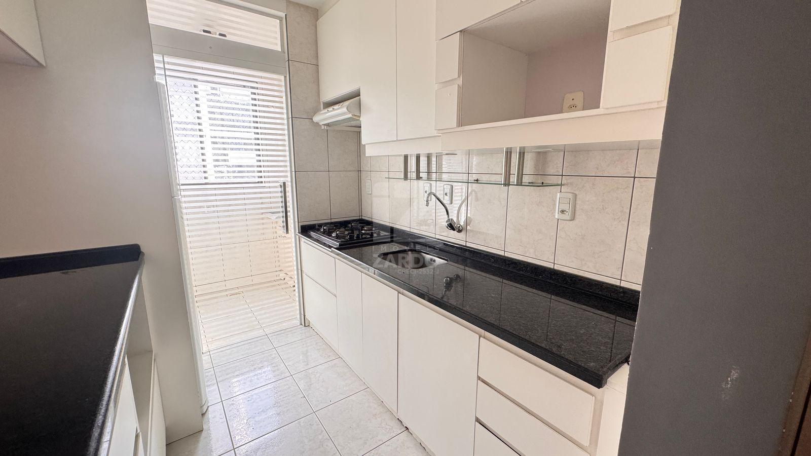 APARTAMENTO N  304, ED. MONTREAL, CONTENDO 01 SUITE E 01 QUART...