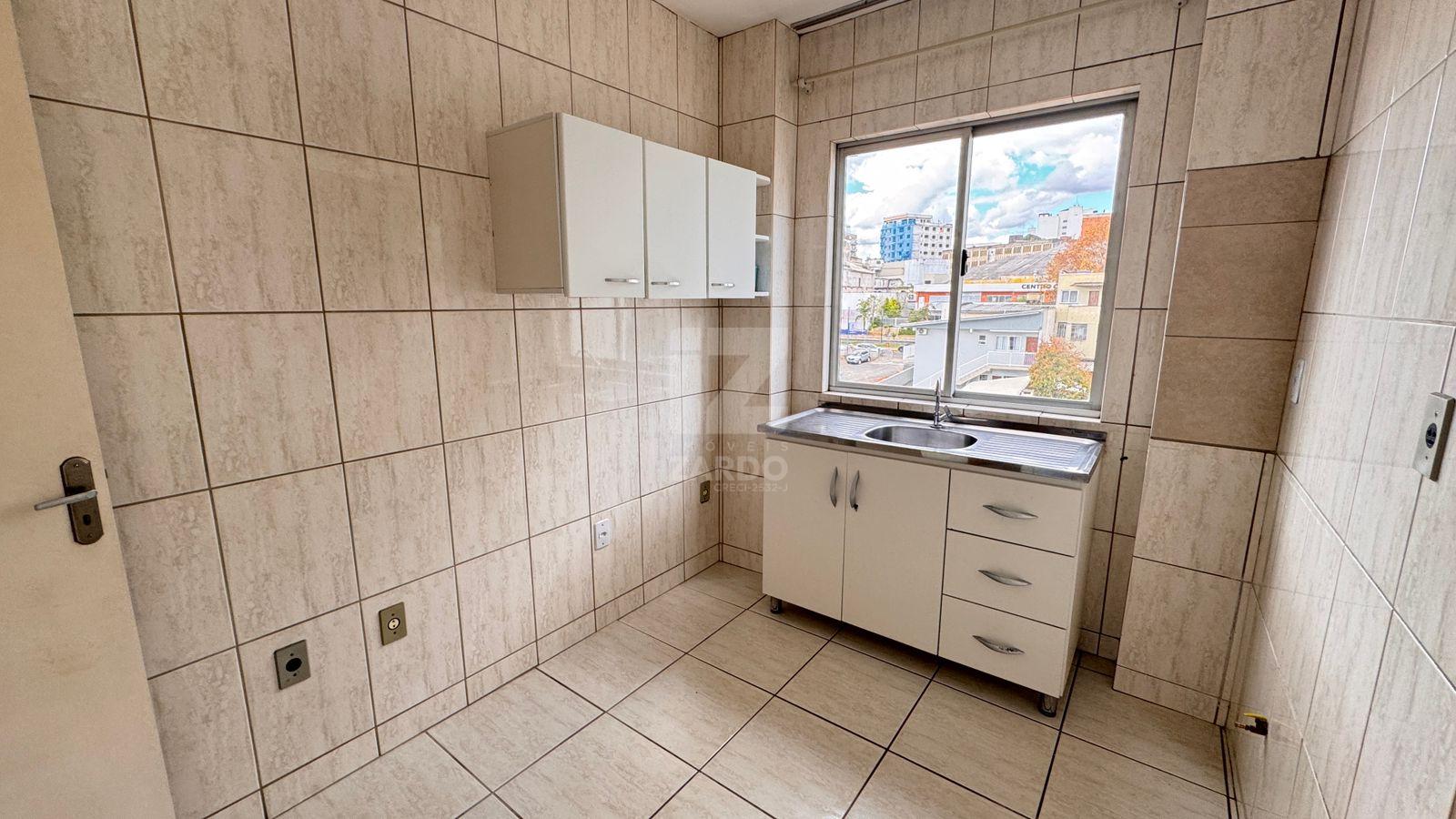 APARTAMENTO PARA LOCAÇÃO NO CENTRO, CONTENDO UMA SUÍTE E UM QU...